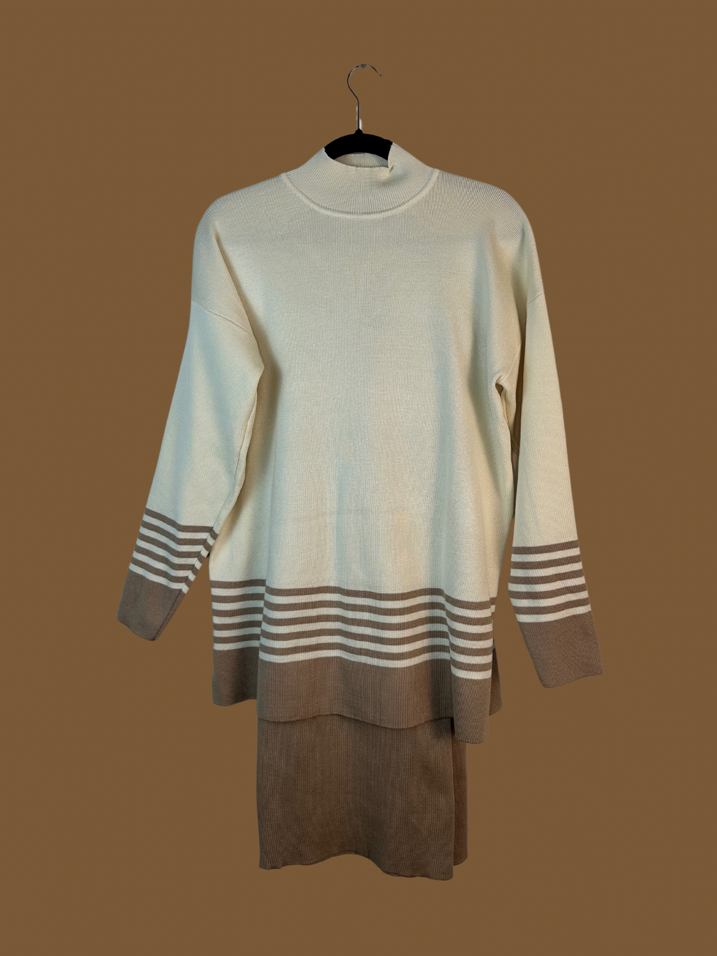 STRIPED TURTLENECK SWEATER AND PANTS SET